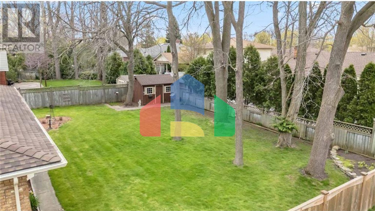 Residential - Single Family Home - Sarnia, Canada - Canada