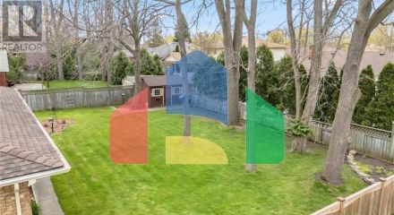 Residential - Single Family Home - Sarnia, Canada - Canada