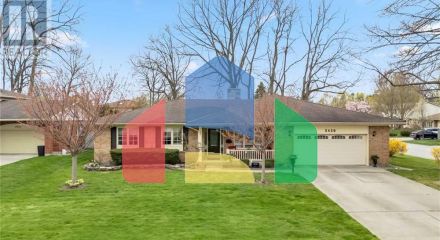 Residential - Single Family Home - Sarnia, Canada - Canada