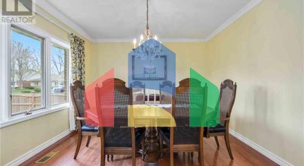 Residential - Single Family Home - Sarnia, Canada - Canada