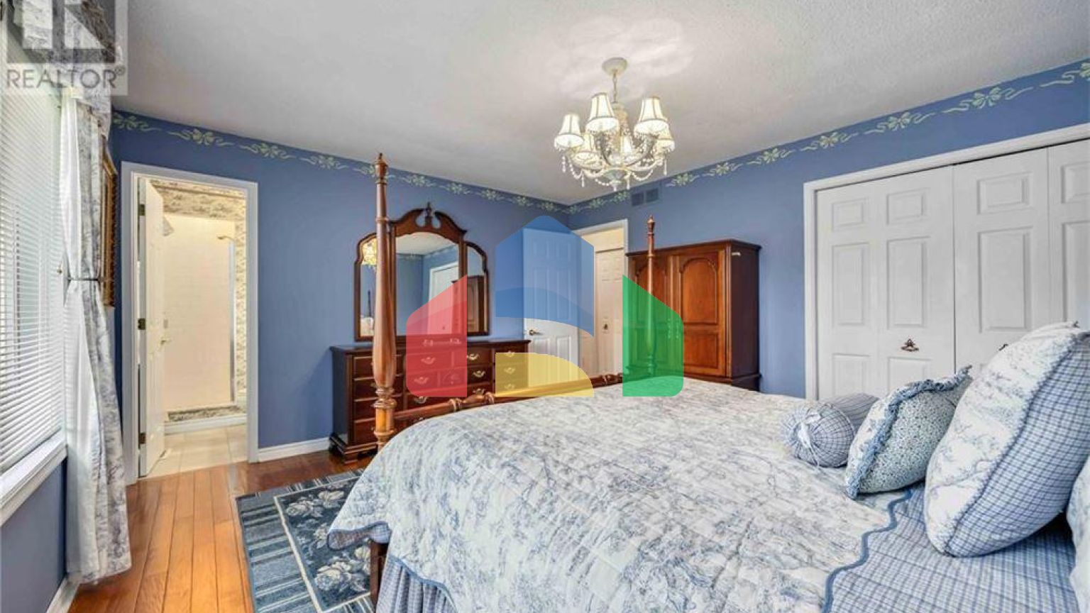 Residential - Single Family Home - Sarnia, Canada - Canada