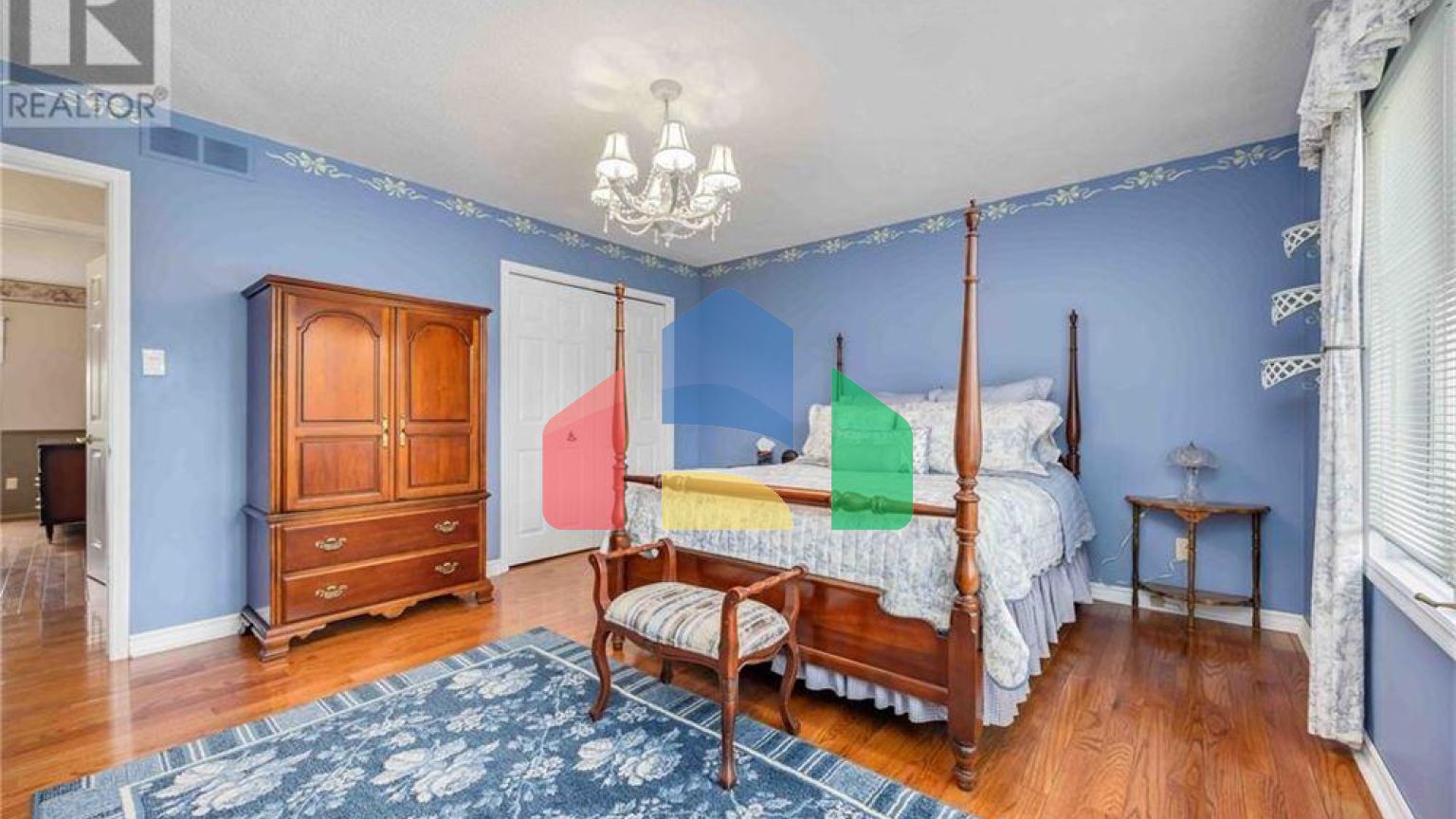 Residential - Single Family Home - Sarnia, Canada - Canada