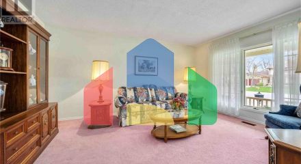 Residential - Single Family Home - Sarnia, Canada - Canada