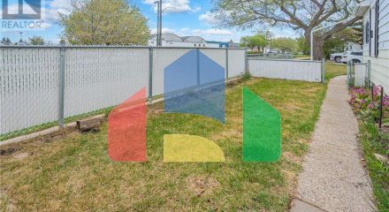 Residential - Single Family Home - Saskatoon, Canada - Canada Residential - Single Family Home - Saskatoon, Canada - Canada