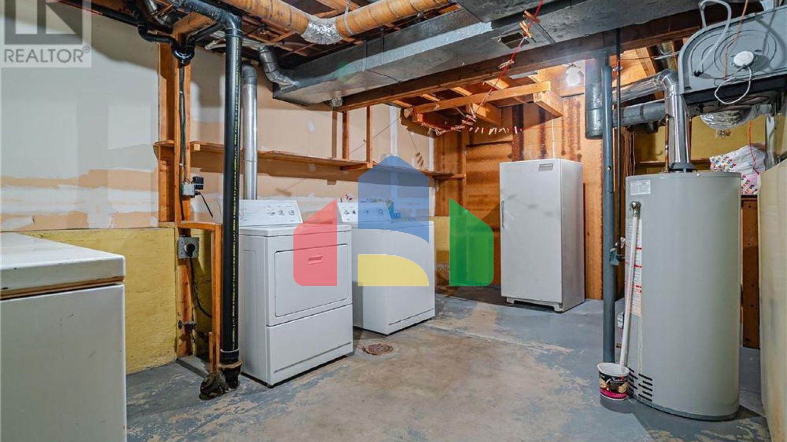 Residential - Single Family Home - Saskatoon, Canada - Canada