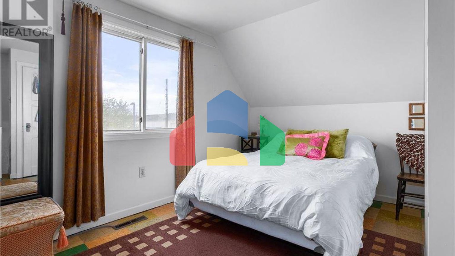 Residential - Single Family Home - Saskatoon, Canada - Canada