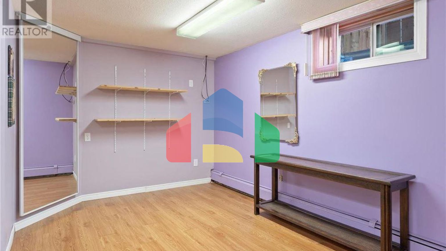 Residential - Single Family Home - Saskatoon, Canada - Canada