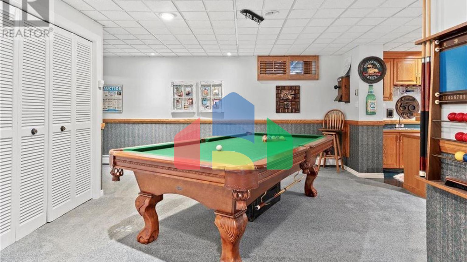 Residential - Single Family Home - Saskatoon, Canada - Canada