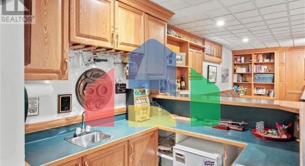 Residential - Single Family Home - Saskatoon, Canada - Canada