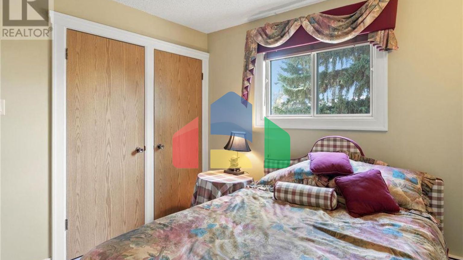 Residential - Single Family Home - Saskatoon, Canada - Canada