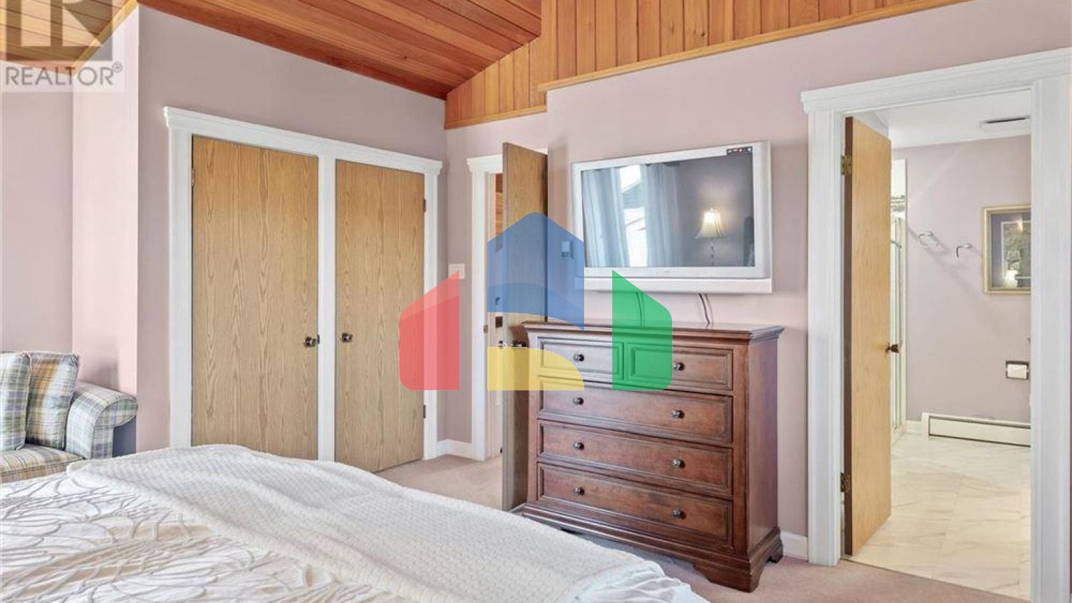 Residential - Single Family Home - Saskatoon, Canada - Canada