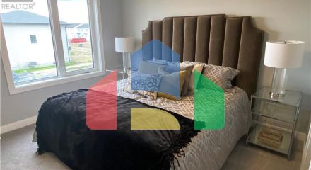 Residential - Single Family Home - Saskatoon, Canada - Canada Residential - Single Family Home - Saskatoon, Canada - Canada