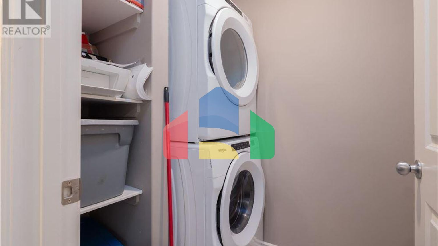 Residential - Condo/Apartment - Saskatoon, Canada - Canada