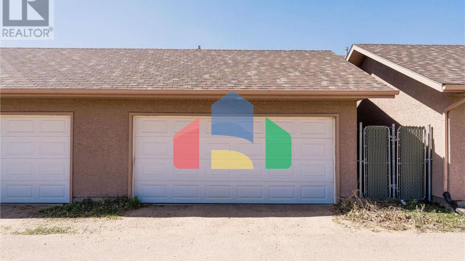 Residential - Single Family Home - Saskatoon, Canada - Canada