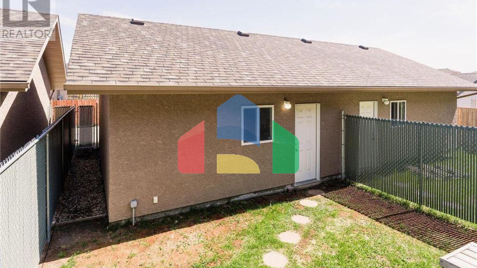 Residential - Single Family Home - Saskatoon, Canada - Canada