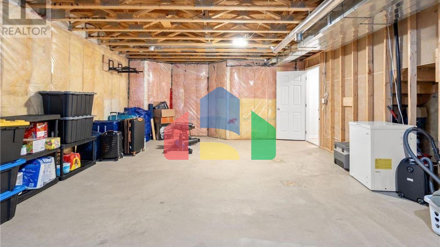 Residential - Single Family Home - Saskatoon, Canada - Canada