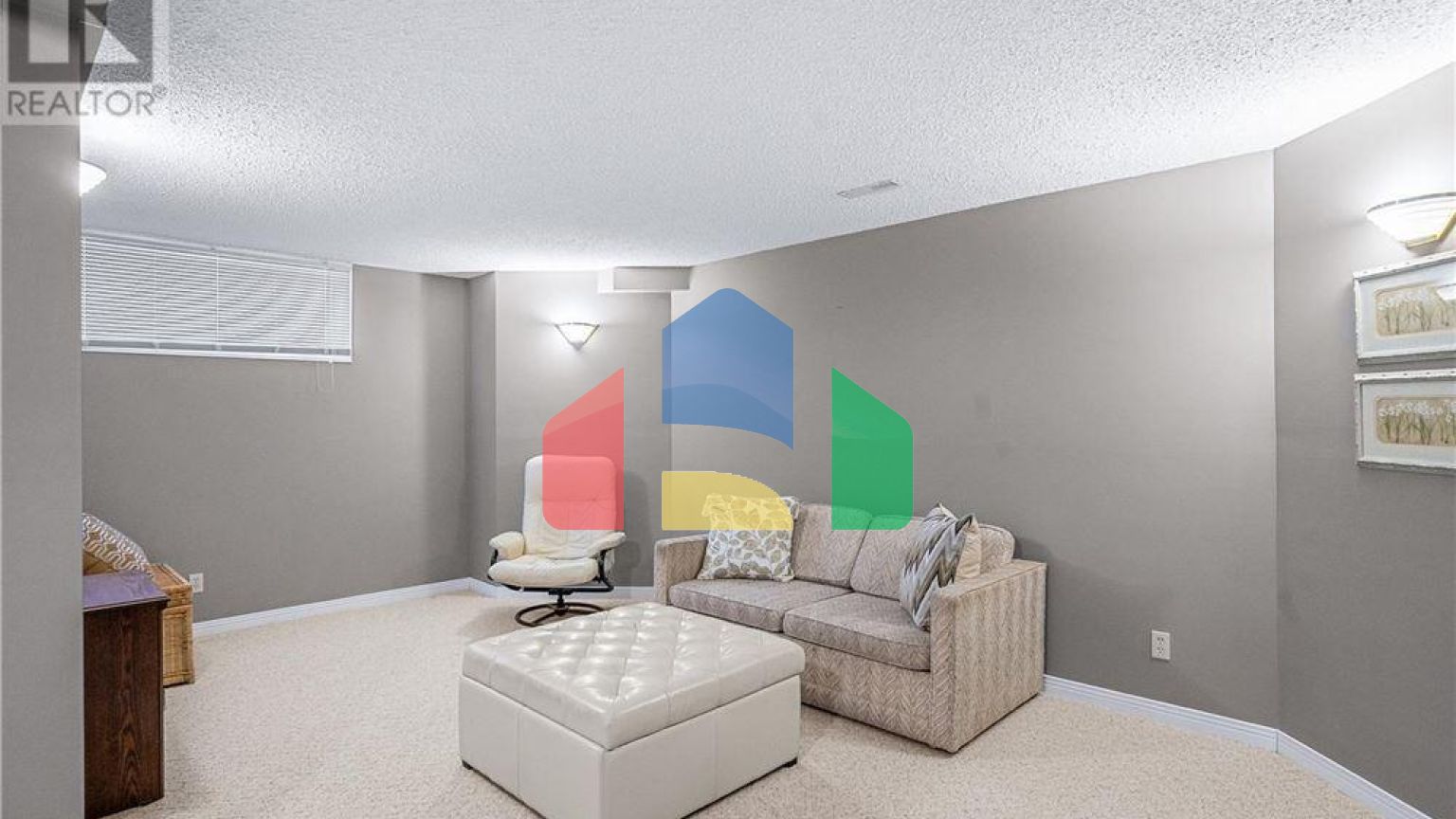 Residential - Townhouse - Saskatoon, Canada - Canada