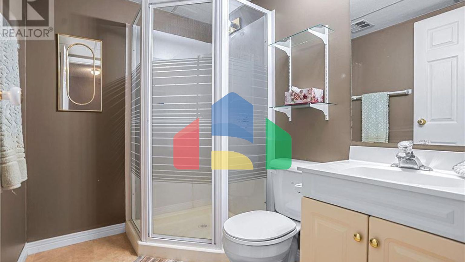 Residential - Townhouse - Saskatoon, Canada - Canada