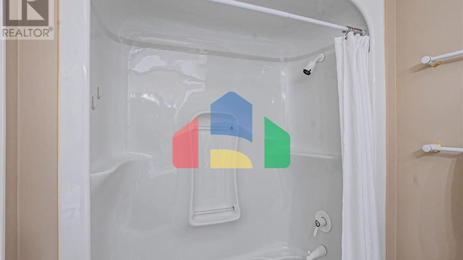 Residential - Townhouse - Saskatoon, Canada - Canada