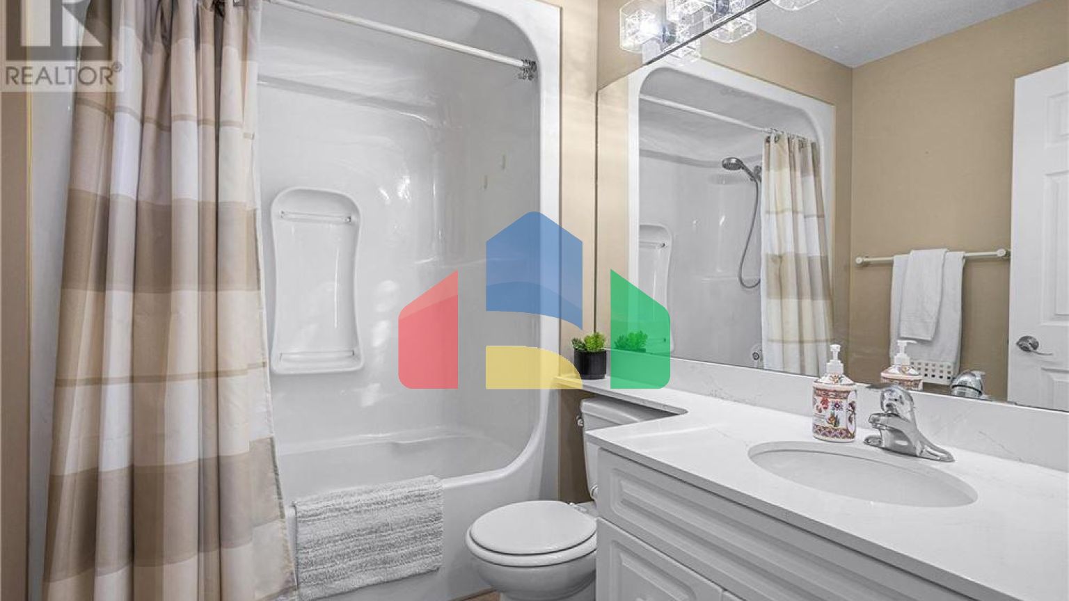 Residential - Townhouse - Saskatoon, Canada - Canada