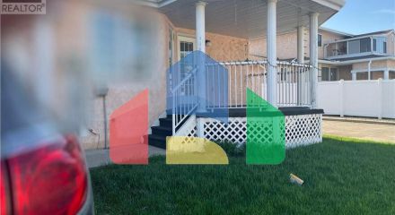 Residential - Townhouse - Saskatoon, Canada - Canada Residential - Townhouse - Saskatoon, Canada - Canada