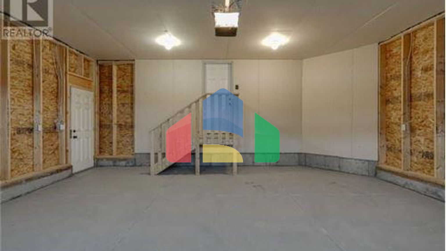 Residential - Single Family Home - Saskatoon, Canada - Canada