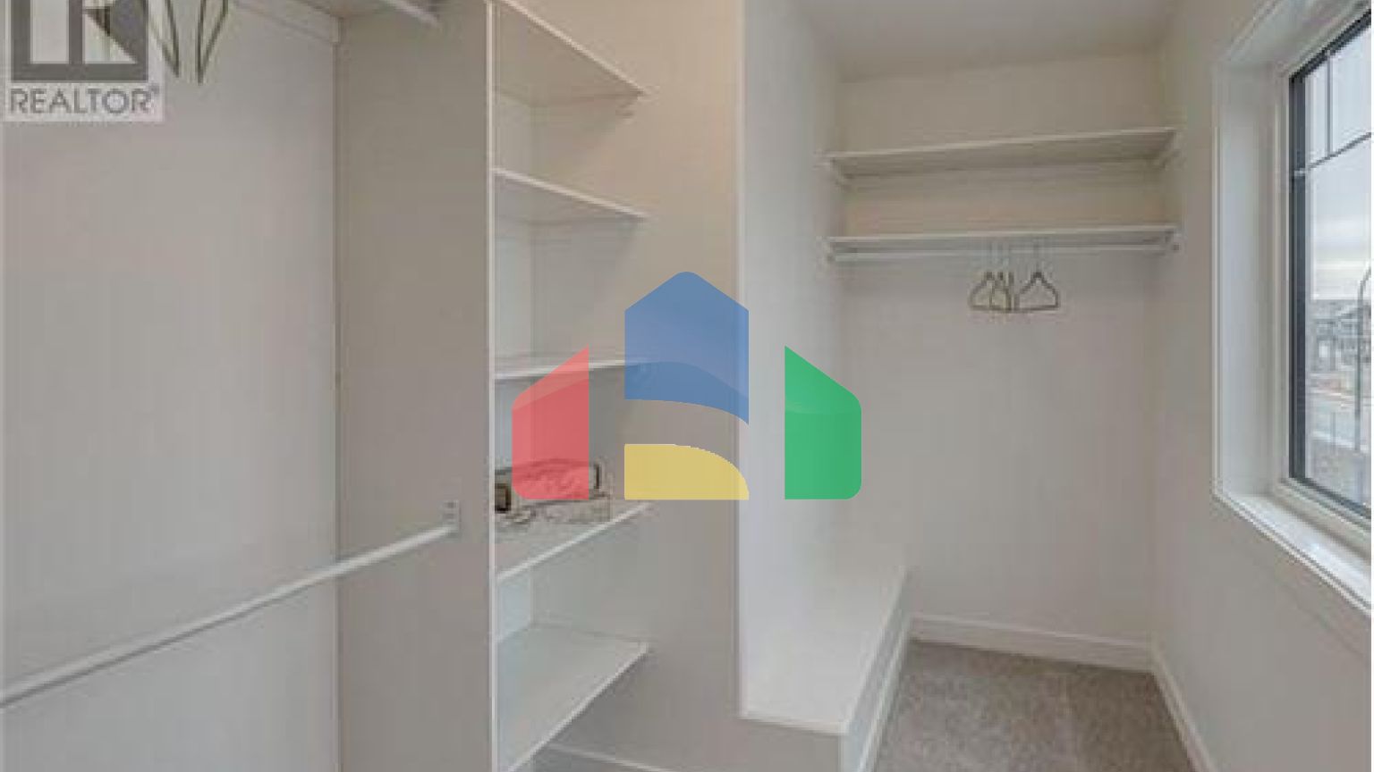 Residential - Single Family Home - Saskatoon, Canada - Canada