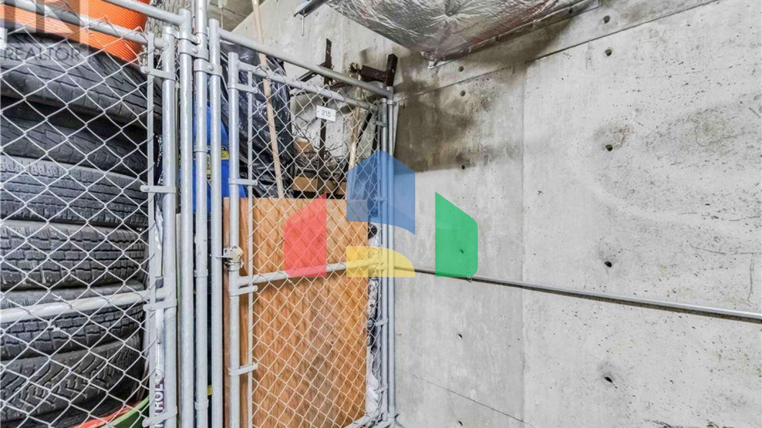 Residential - Condo/Apartment - Saskatoon, Canada - Canada