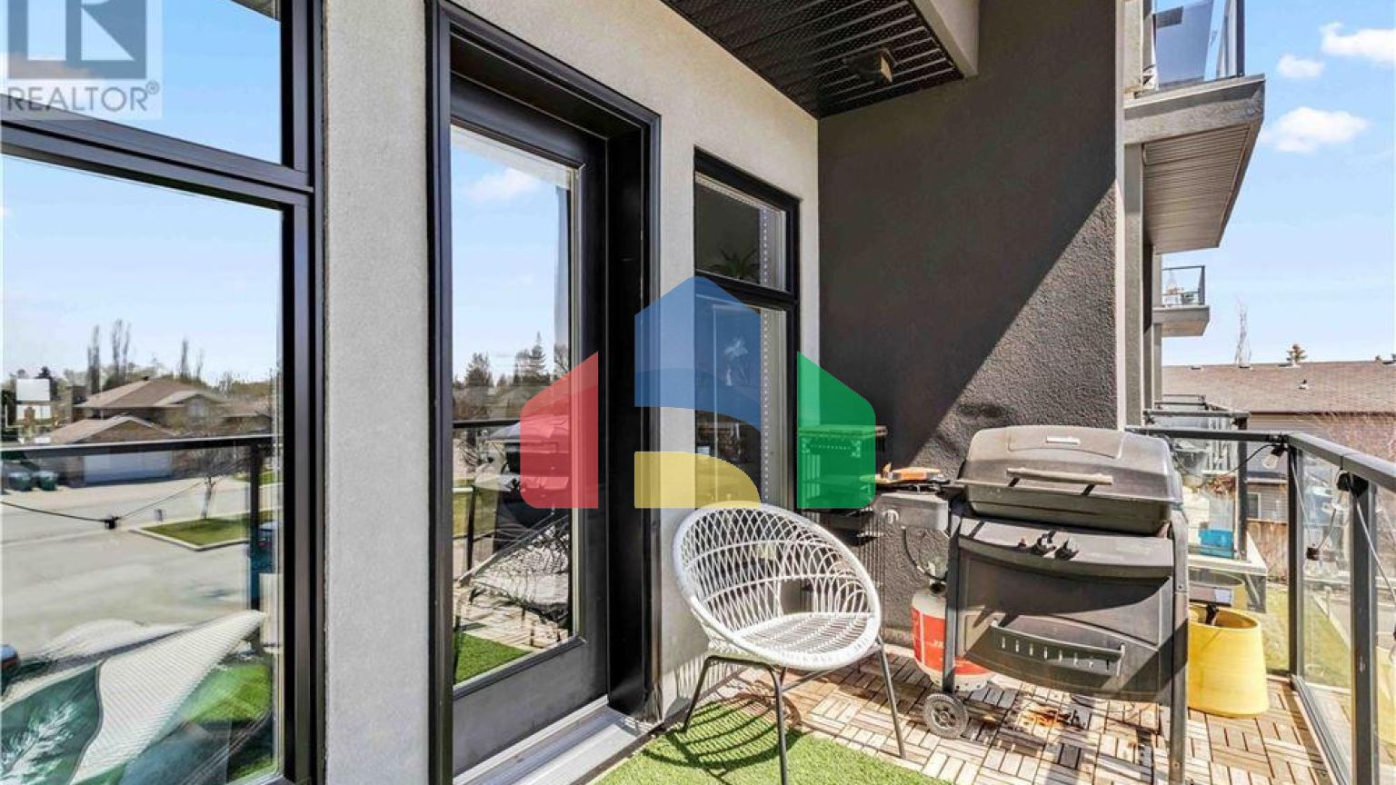 Residential - Condo/Apartment - Saskatoon, Canada - Canada