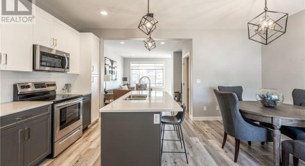 Residential - Single Family Home - Saskatoon, Canada - Canada