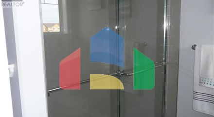 Residential - Single Family Home - Saskatoon, Canada - Canada