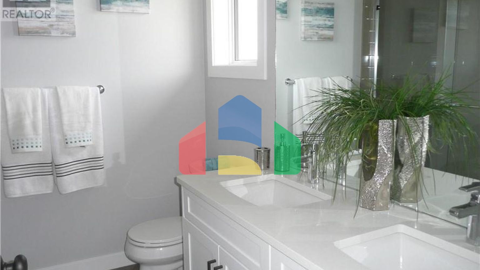 Residential - Single Family Home - Saskatoon, Canada - Canada