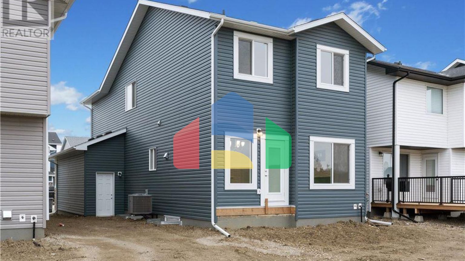 Residential - Single Family Home - Saskatoon, Canada - Canada