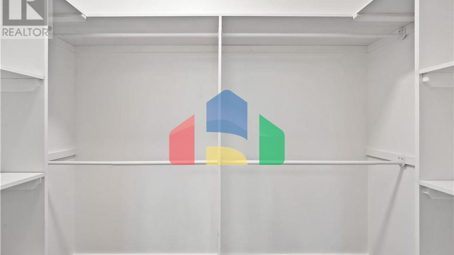 Residential - Single Family Home - Saskatoon, Canada - Canada