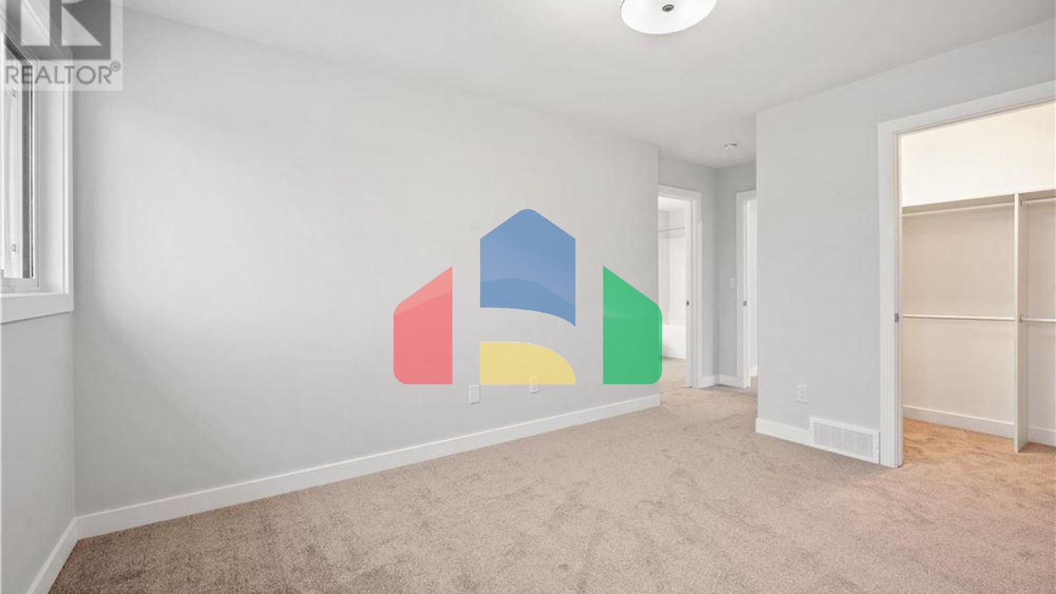 Residential - Single Family Home - Saskatoon, Canada - Canada