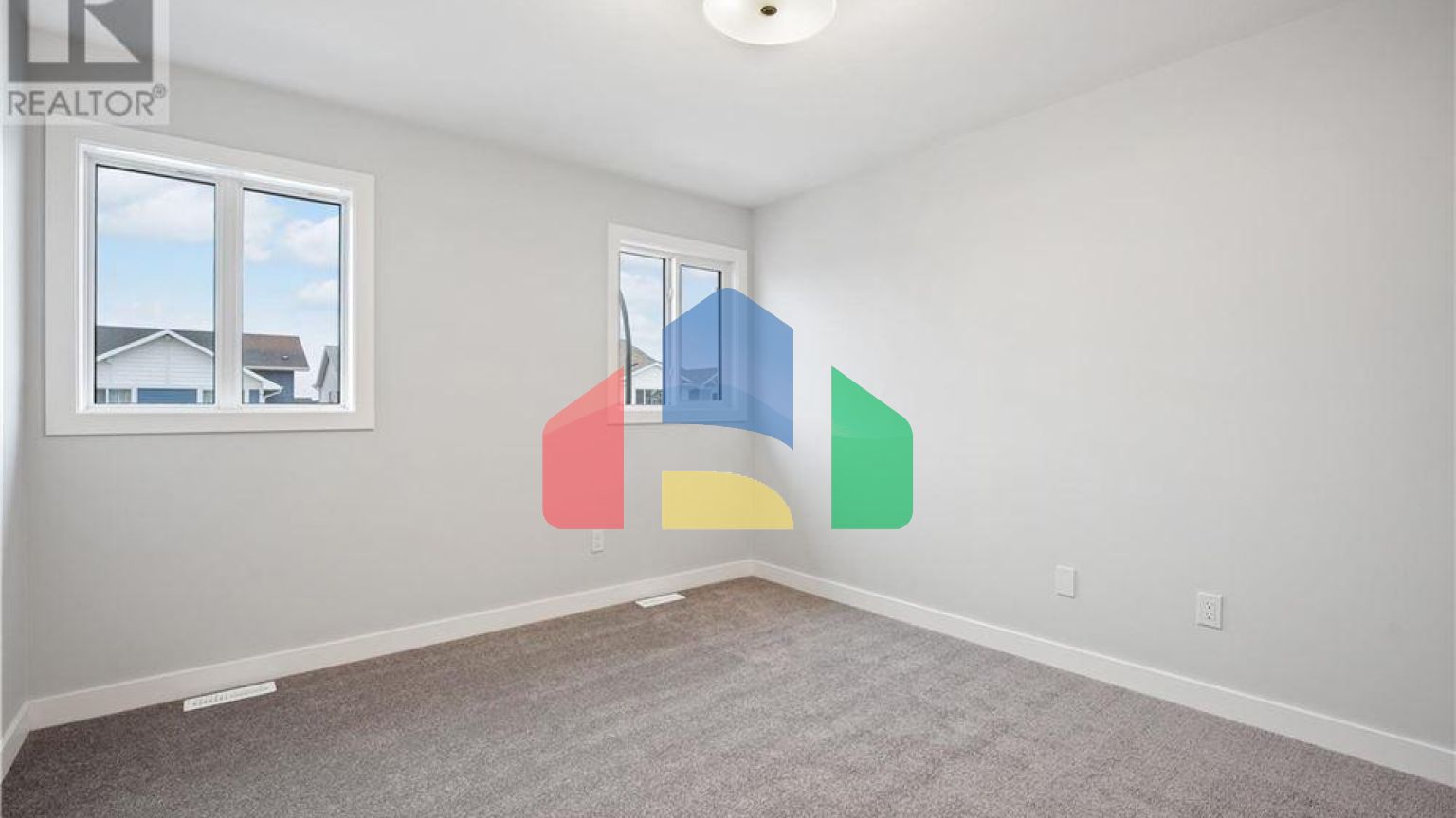 Residential - Single Family Home - Saskatoon, Canada - Canada