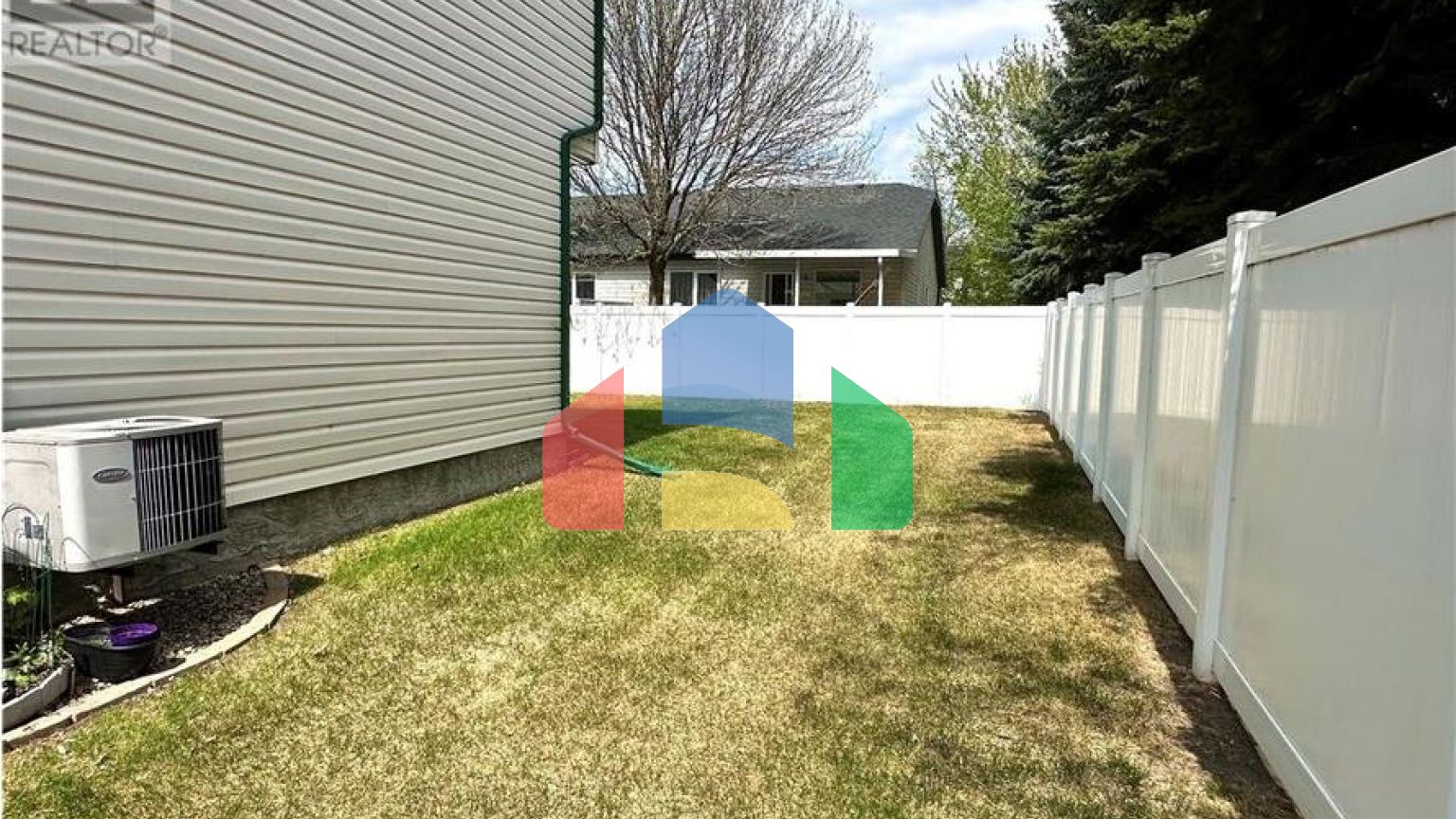 Residential - Condo/Apartment - Saskatoon, Canada - Canada