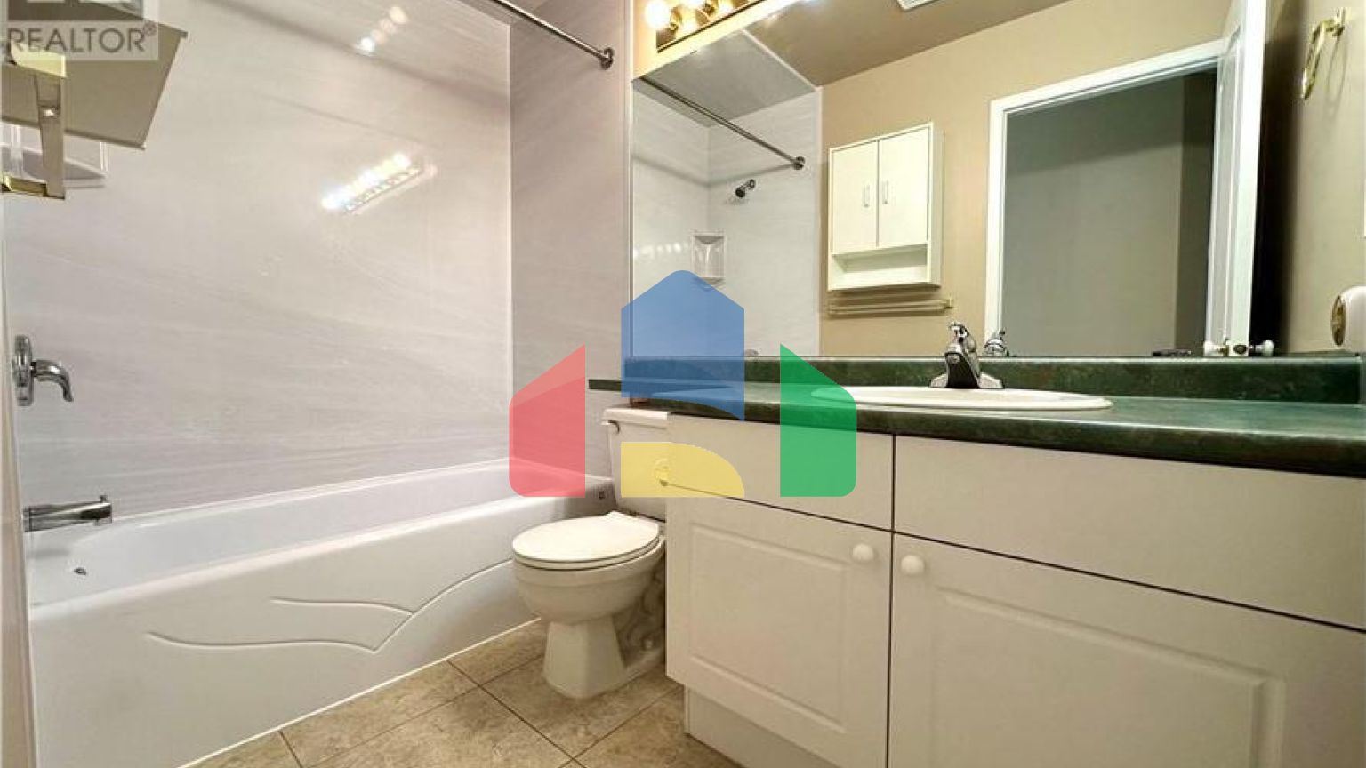 Residential - Condo/Apartment - Saskatoon, Canada - Canada