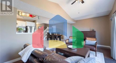 Residential - Single Family Home - Stratford, Canada - Canada