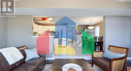 Residential - Single Family Home - Stratford, Canada - Canada