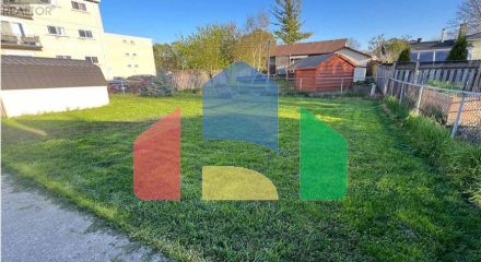 Residential - Single Family Home - Stratford, Canada - Canada