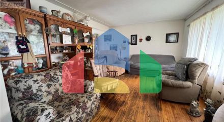Residential - Single Family Home - Stratford, Canada - Canada