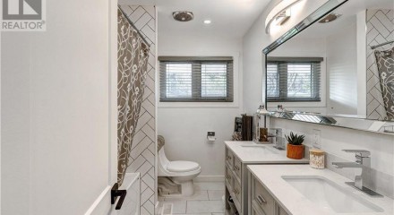 Residential - Single Family Home - Sudbury, Canada - Canada