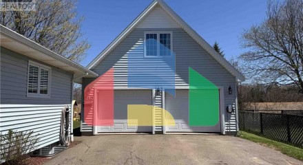 Residential - Single Family Home - Summerside, Canada - Canada