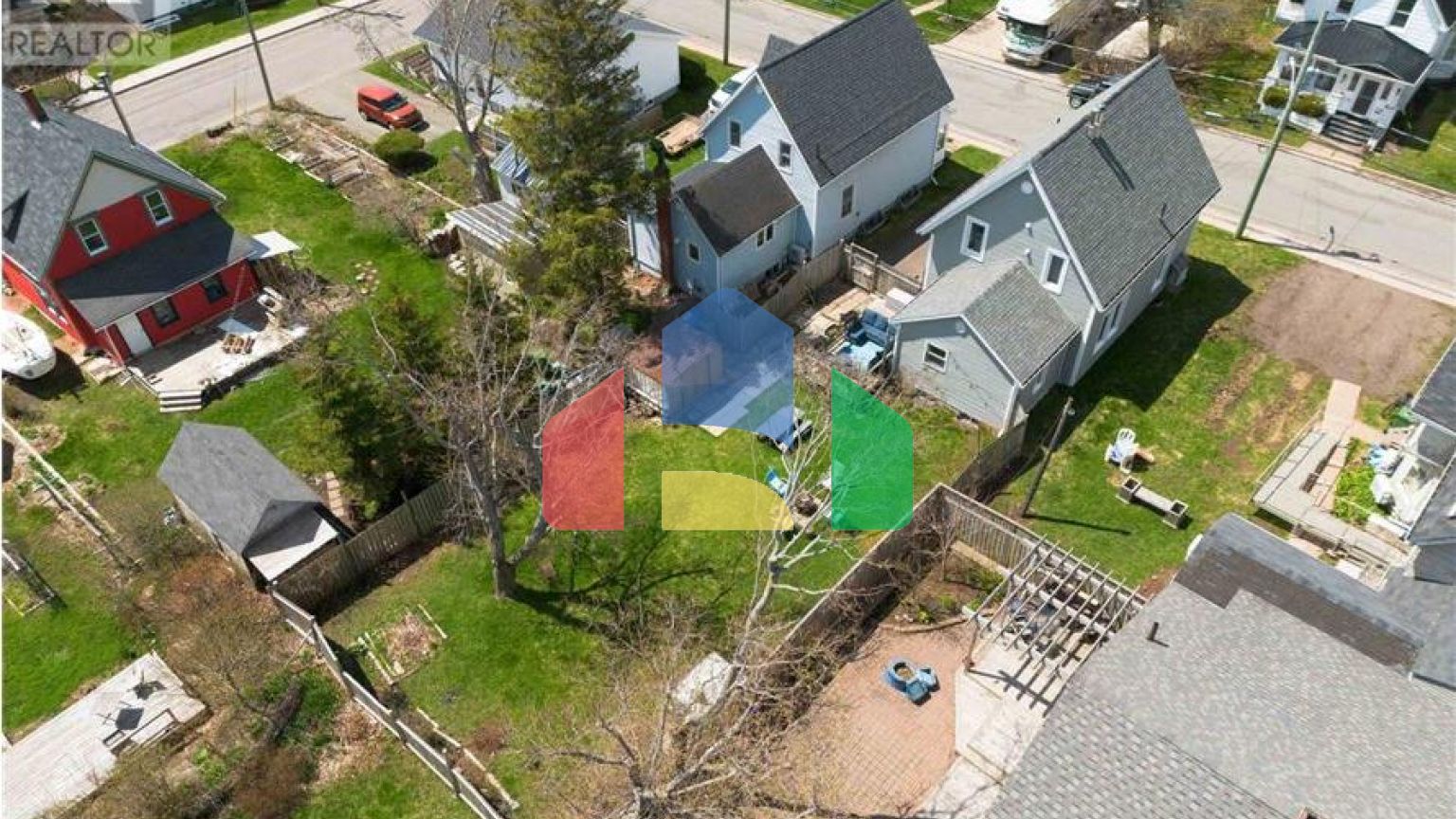 Residential - Single Family Home - Summerside, Canada - Canada