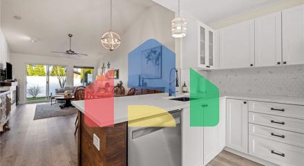 Residential - Townhouse - Surrey, Canada - Canada