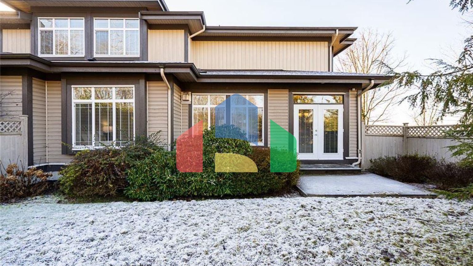 Residential - Townhouse - Surrey, Canada - Canada