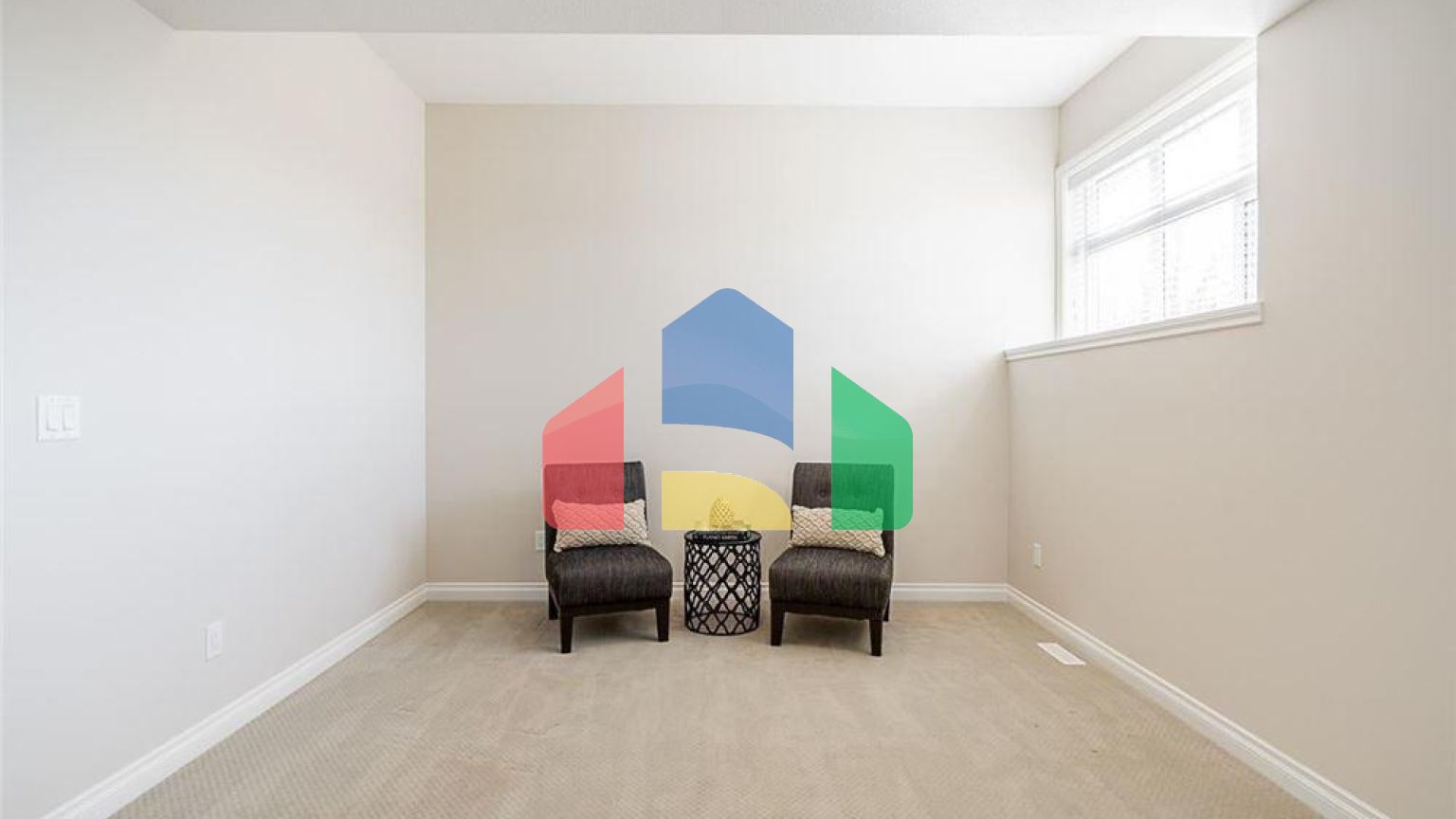 Residential - Townhouse - Surrey, Canada - Canada