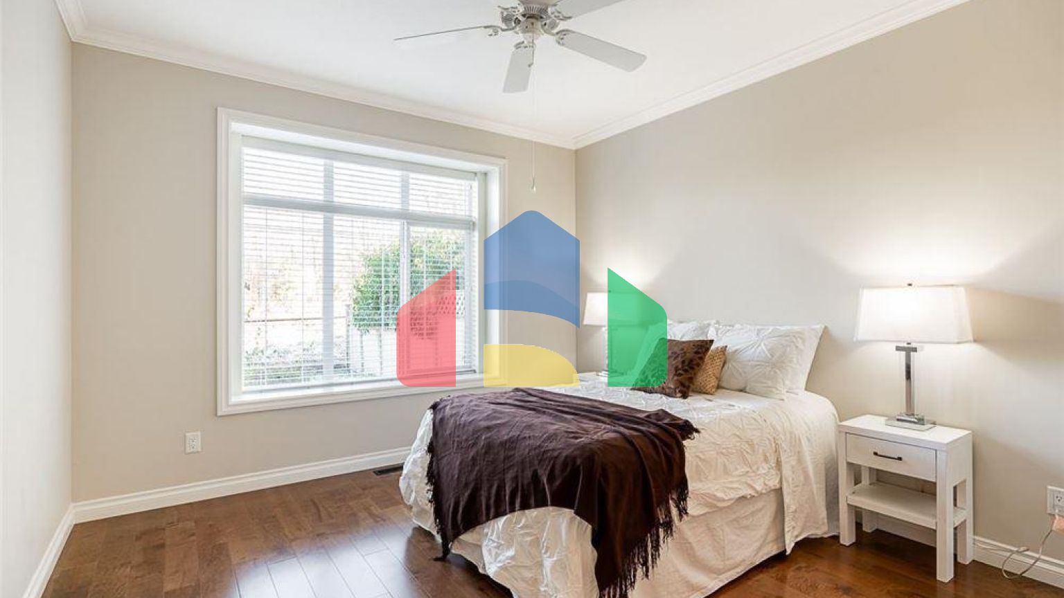 Residential - Townhouse - Surrey, Canada - Canada