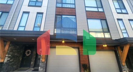 Residential - Single Family Home - Surrey, Canada - Canada